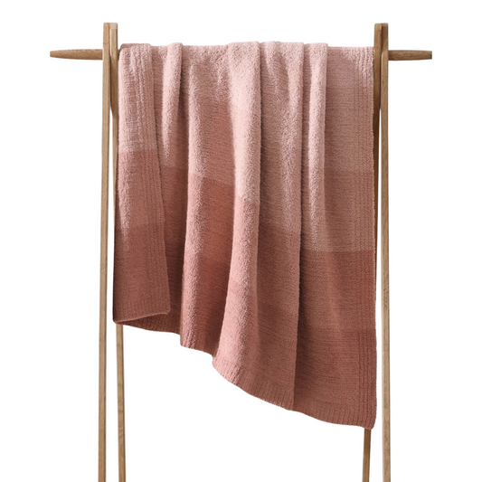 Ombre Lightweight Throw - Pretty Pink