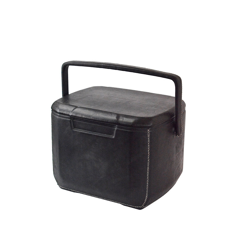 Excursion 16 Cooler - Black